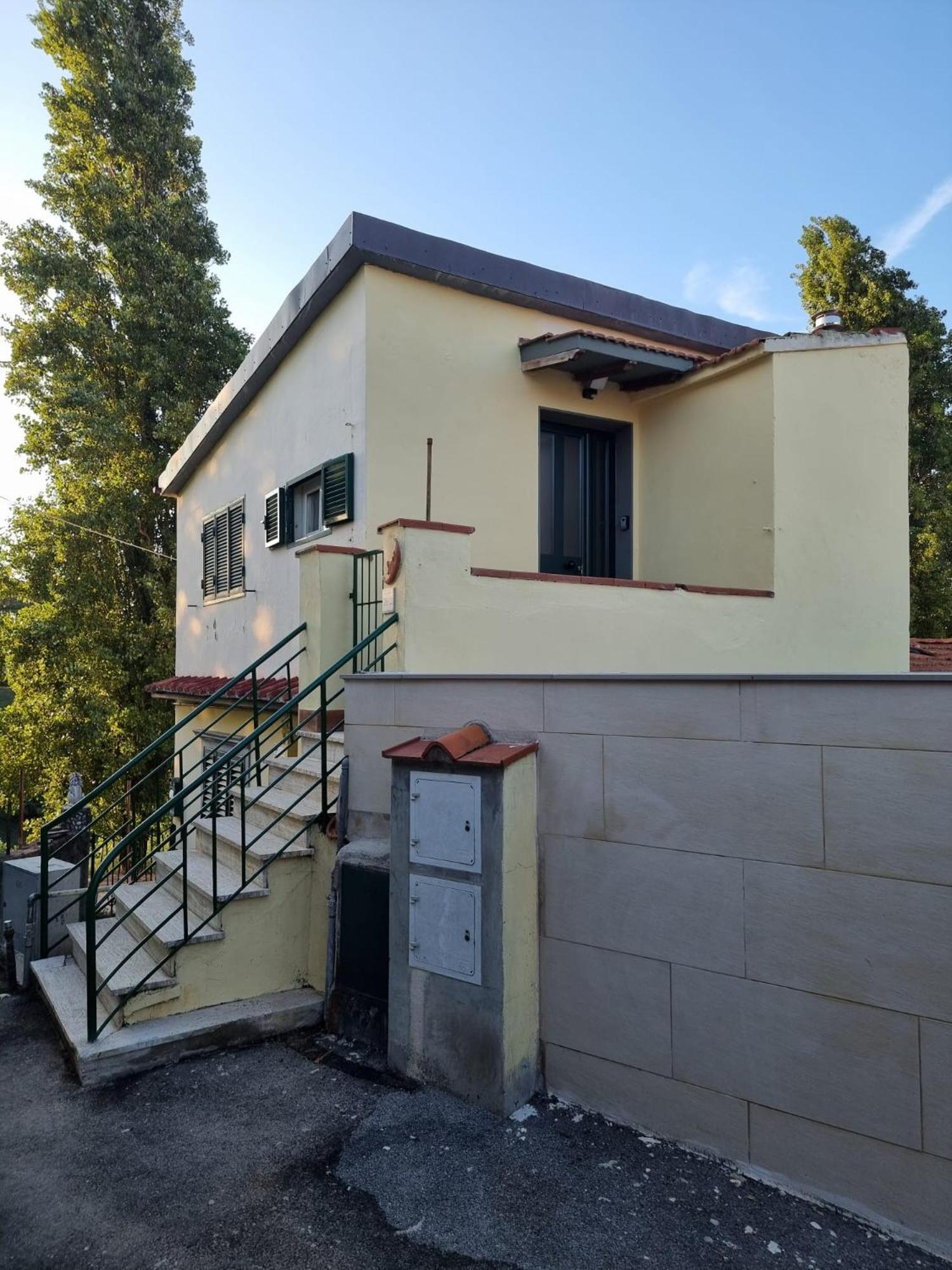 La Casina Sul Fiume Daire Prato  Dış mekan fotoğraf